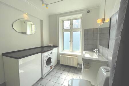 2 Bedroom Apartment In Trendy Area Copenhague Extérieur photo