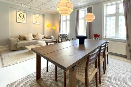 2 Bedroom Apartment In Trendy Area Copenhague Extérieur photo